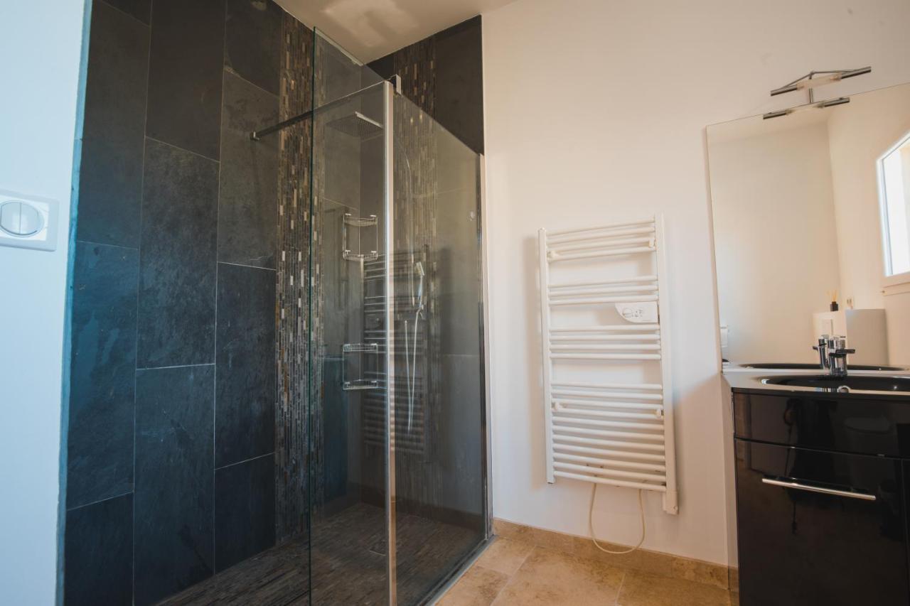 Le Petit Chene Villa Apt Luaran gambar